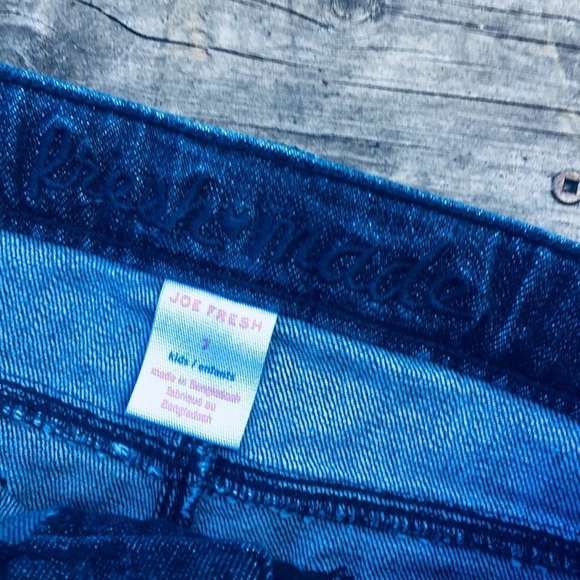 Joe fresh Girls jean shorts - Picture 2 of 2